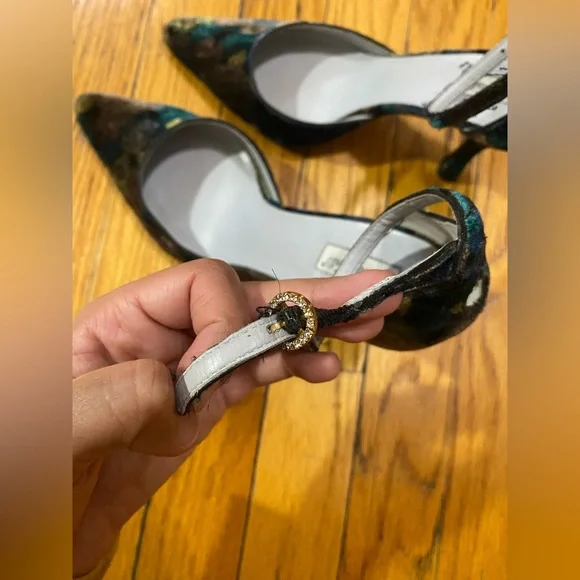 Vintage Marshall Fields heels - Picture 7 of 11